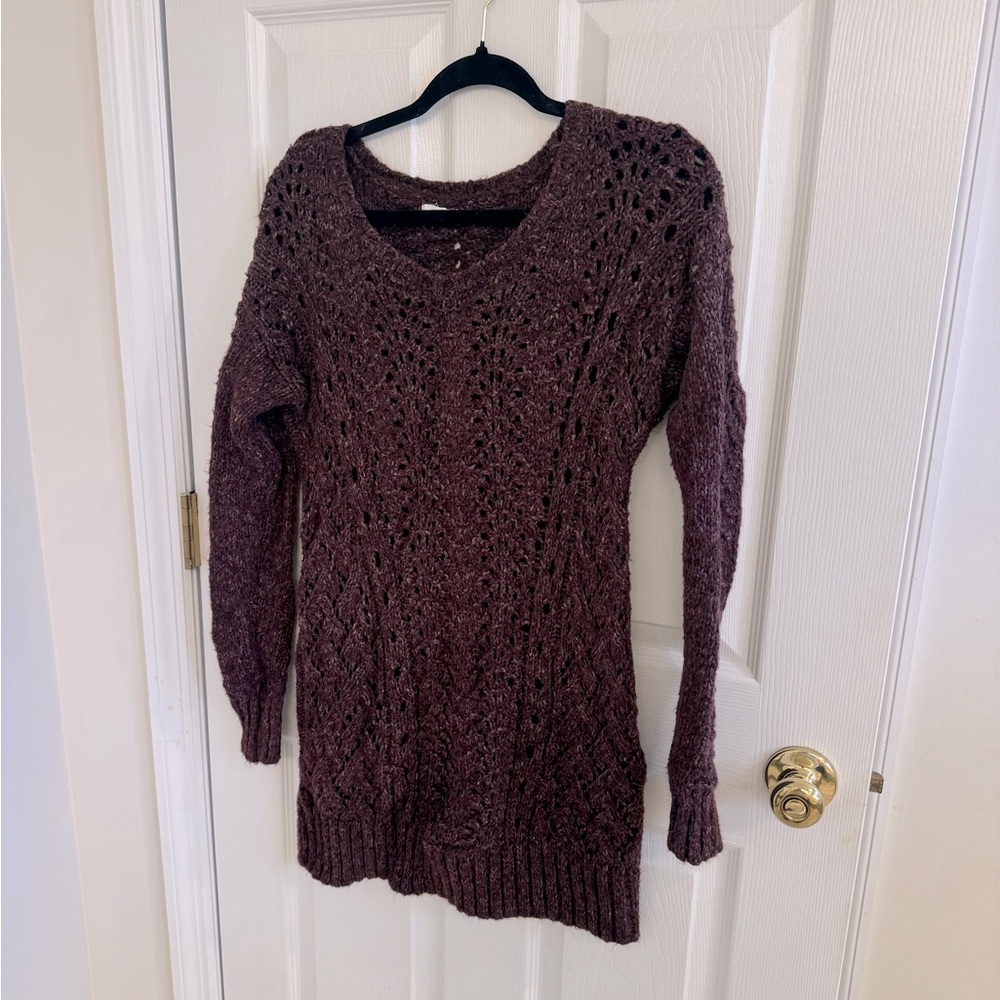 Maurices. Size M sweater